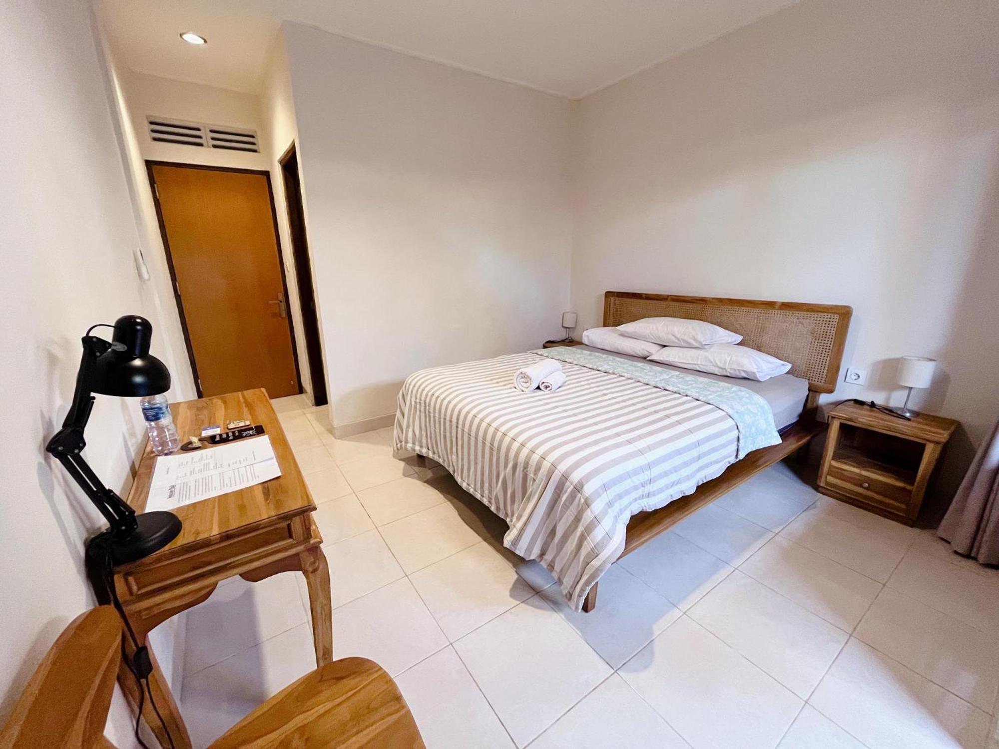 Agung'S Annex Homestay 발리 사누르 외부 사진