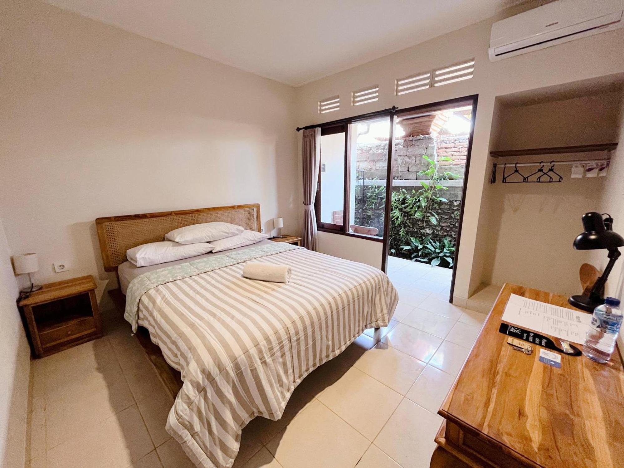 Agung'S Annex Homestay 발리 사누르 외부 사진